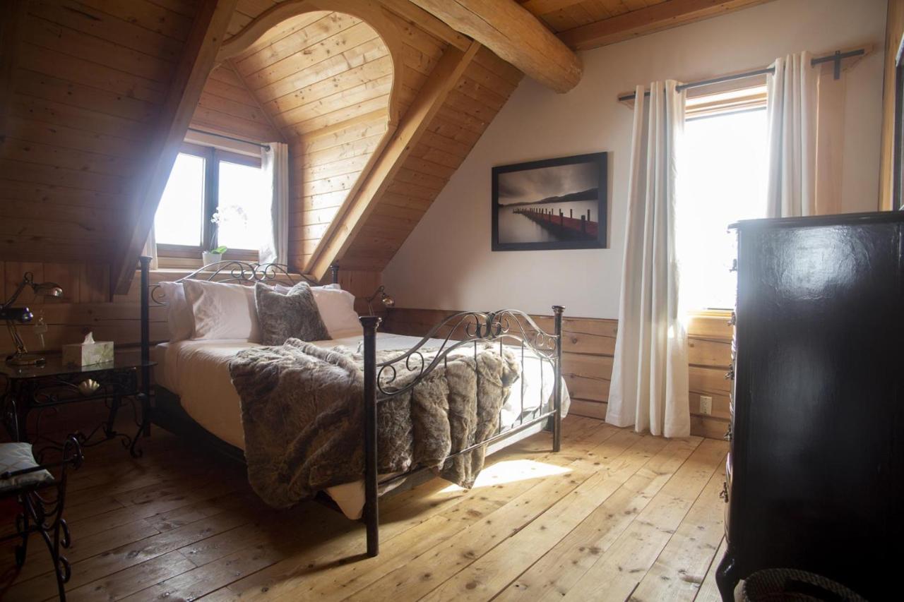 Hebergement "La Maison En Bois Rond" Sainte-Marie Exterior foto