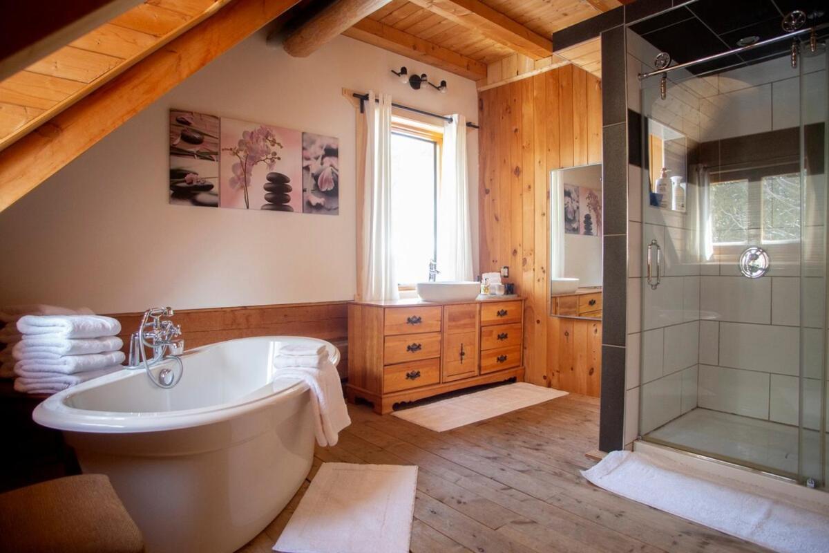 Hebergement "La Maison En Bois Rond" Sainte-Marie Zimmer foto